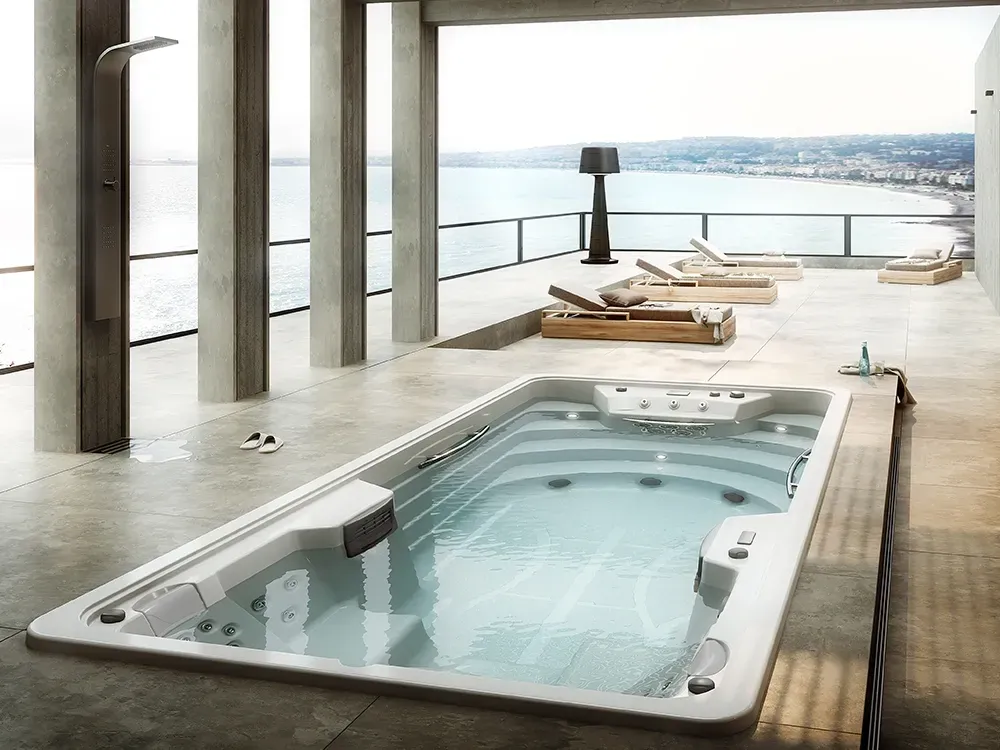 Swimspa para terraza: natación y relajación al aire libre - Aquavia Spa